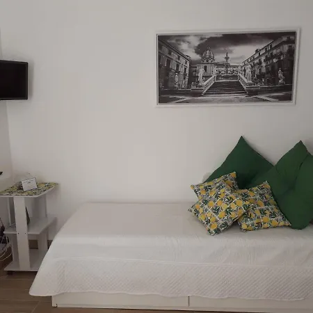 Casa de hóspedes La Camera Di Stella - Ai Normanni 4*
