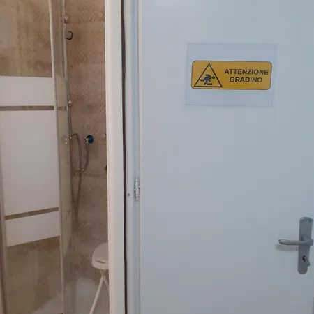 Πανσιόν La Camera Di Stella - Ai Normanni