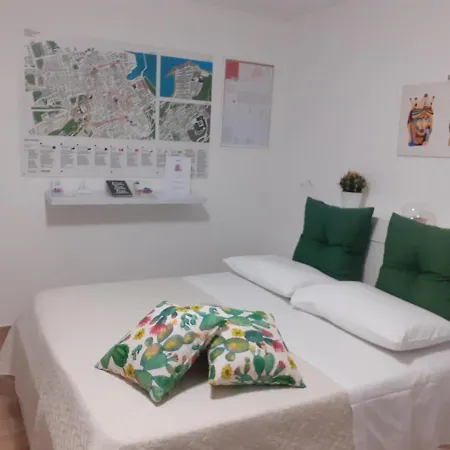 La Camera Di Stella - Ai Normanni 4*
