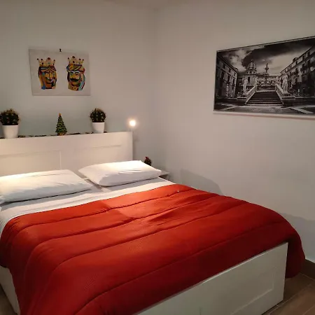 La Camera Di Stella - Ai Normanni Casa de hóspedes 4*